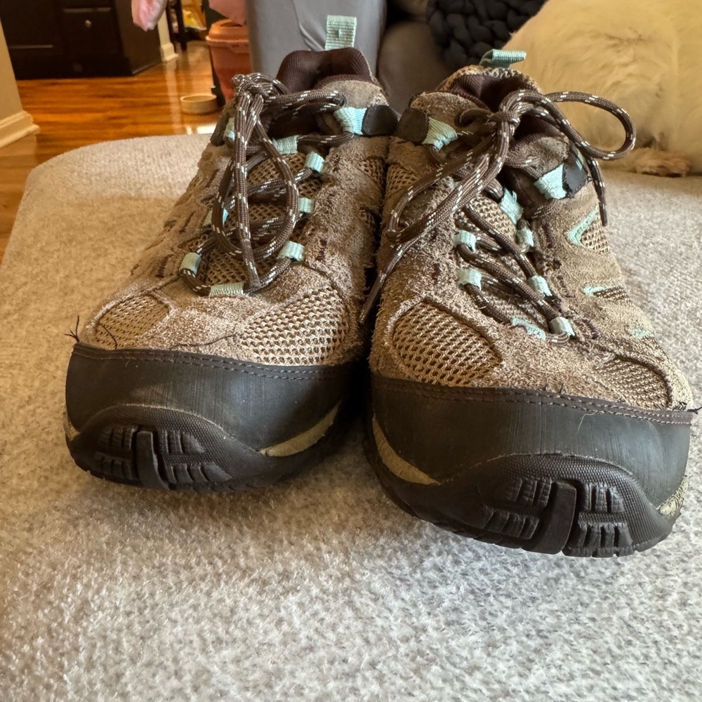 Merrell Women's Hiking Shoes in Brown and Teal, size 10 - Picture 2 of 9